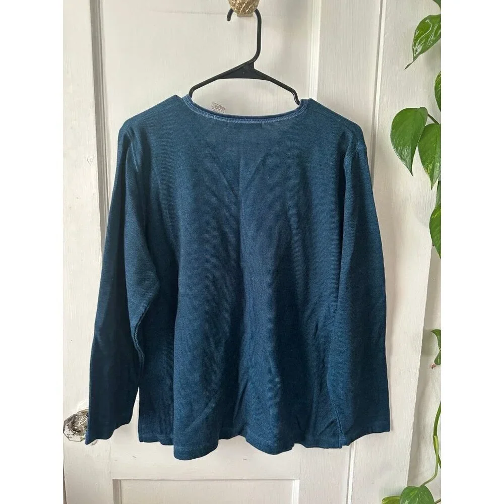 Carolyn Taylor for by Design Essentials women’s size large blue shirt